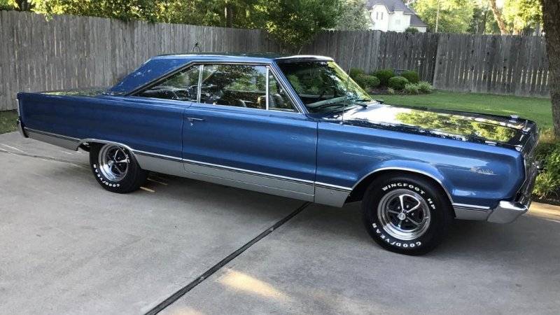 00 '67 Plymouth Satellite.jpg