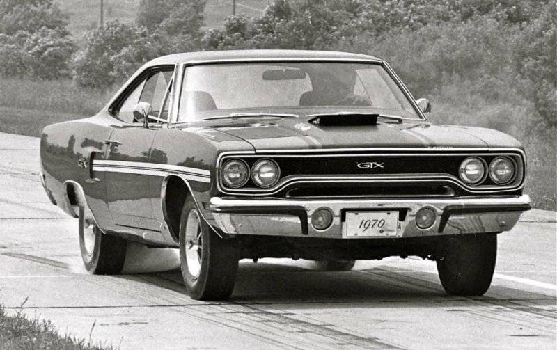 00 '70 Plymouth GTX.jpg