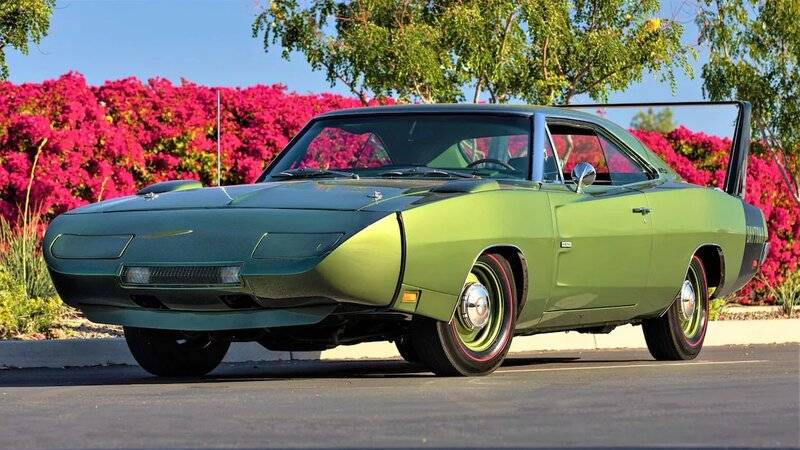 001-1969-hemi-dodge-daytona-f8-green-front-left.jpg