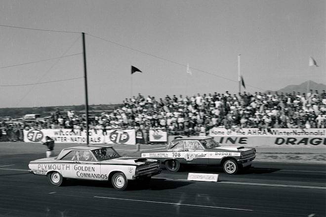 001-struggles-1965-action-beeline-two-mopar-stockers-side-lead-shot.jpg