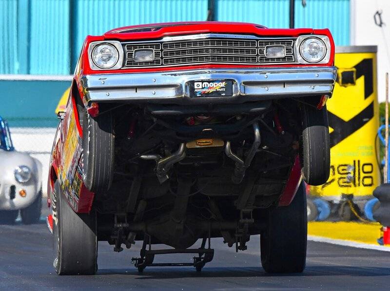 003-Old-Car-Wheelies-Photo-Gallery.jpg