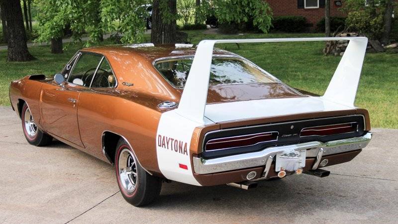 005-1969-Dodge-Charger-Daytona-Rear.jpg