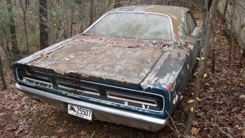 009-vintage-drag-race-cars-1969-dodge-coronet-rt-taillight.jpg