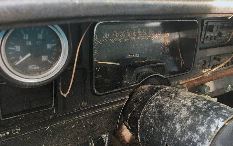 012523-1974-Plymouth-Fury-ex-highway-patrol-8.jpg