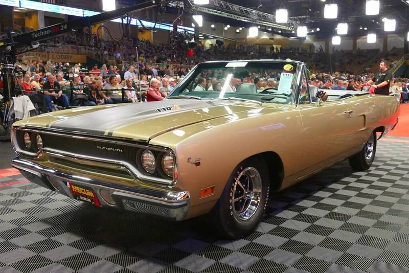 0161j-1970-plymouth-road-runner-convertible-440-6BBL-160000-mecum-kissimmee-2016.jpg