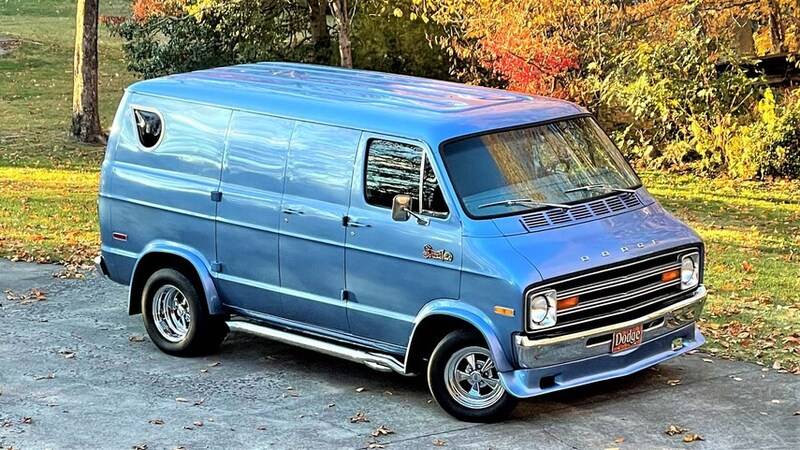 033-1977-dodge-street-van-front-right.jpg?fit=around%7C770:481.jpg