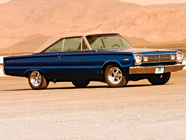 0703_mopp_01_z+1966_plymouth_satellite+side_view.jpg