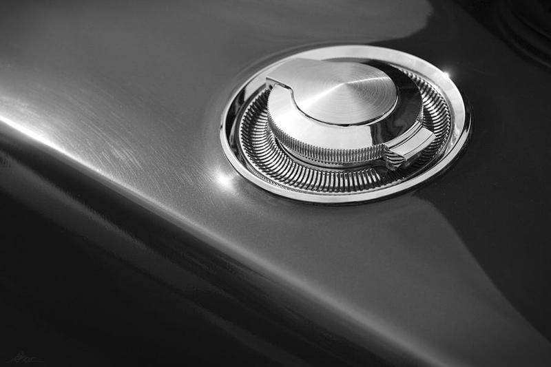 1-1968-dodge-charger-fuel-cap-gordon-dean.jpg