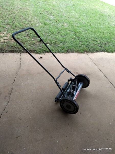 1-Reel mower2.jpg