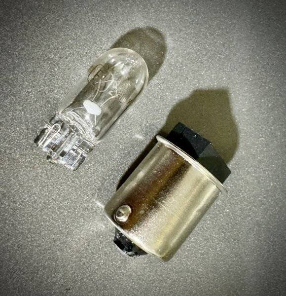1095_Bulb_Adapter_6478.jpg