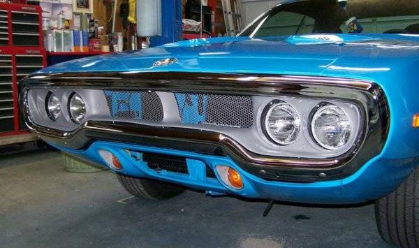 124FinishedGrilleAssembly.jpg