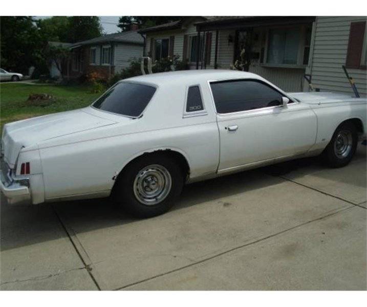 12794115-1979-chrysler-300-srcset-retina-xxl.jpg