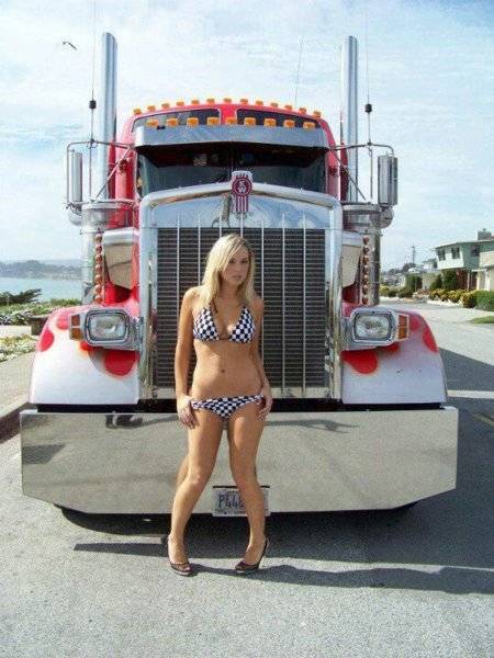 13b5c2f54b477dd307441be7c0e7280a--semi-trucks-big-trucks.jpg