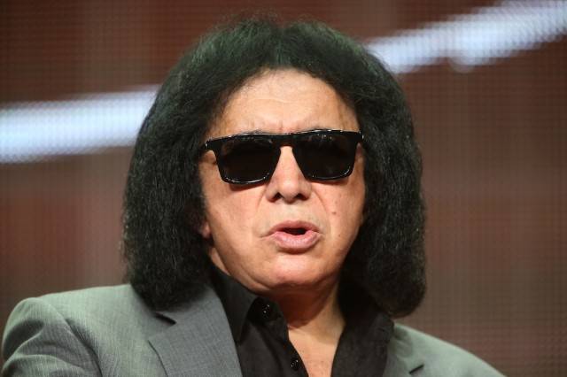 140907-gene-simmons-rock-is-finally-dead-640x426.jpg