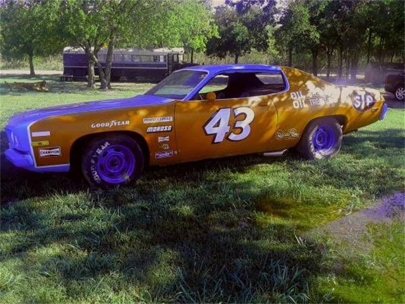 14153196-1973-plymouth-satellite-std.jpg