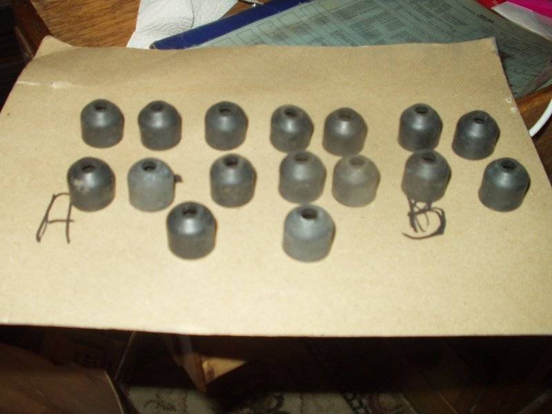 16 valve seals.JPG