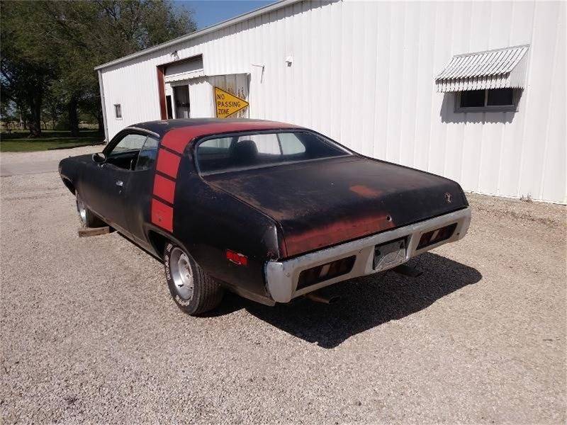 16463571-1971-plymouth-road-runner-std.jpg