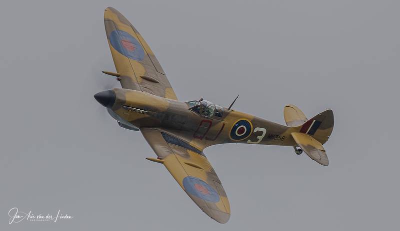 1851950.jpg