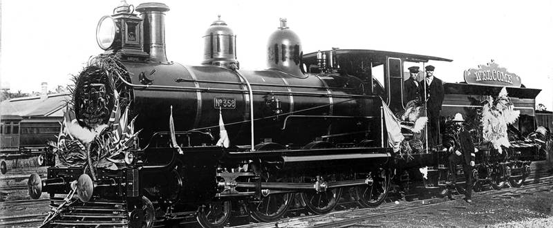 1900_Hist-138_pb15-358-royal-visit-h-c-chermisde-1902_970x400.jpg