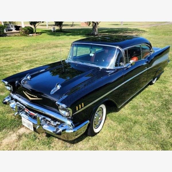 1957-Chevrolet-Bel_Air-american_classics--Car-102095956-c7c1f69c90a01b70572bd6137b634f6e.jpg