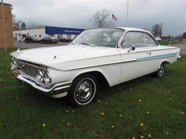 1961-chevrolet-impala-bubble-top-36184-miles-white-2-door-283-cid-automatic-1.jpg