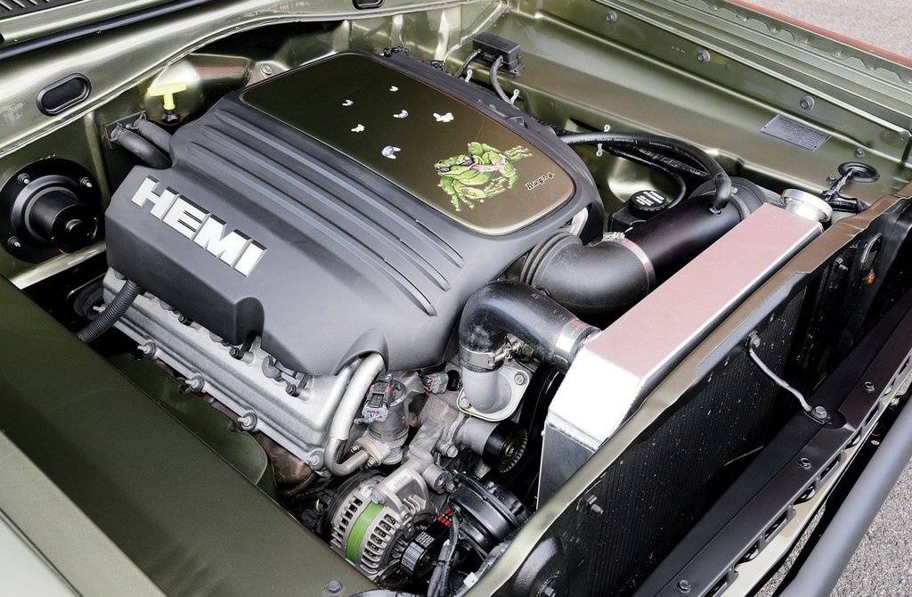 1963-dodge-dart-gt-under-the-hood-5_7l-hemi-crate-engine-v-8.jpg