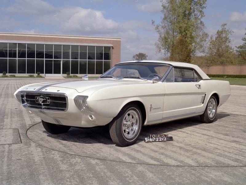 1963_Ford_Mustang-II_Prototype_13.jpg