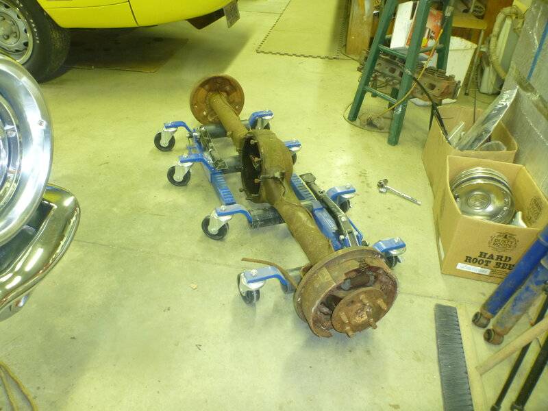 1964dodge440rearaxleandjackparts 028.JPG