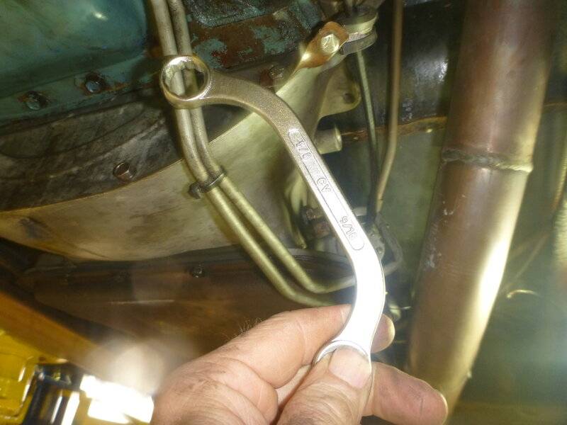 1964dodge440starterreplacement 008.JPG