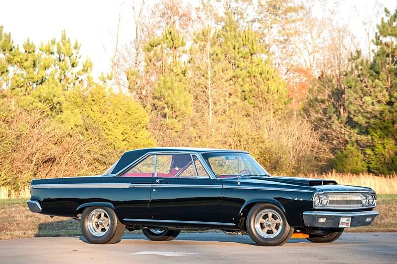 1965-dodge-coronet-right-profile.jpg