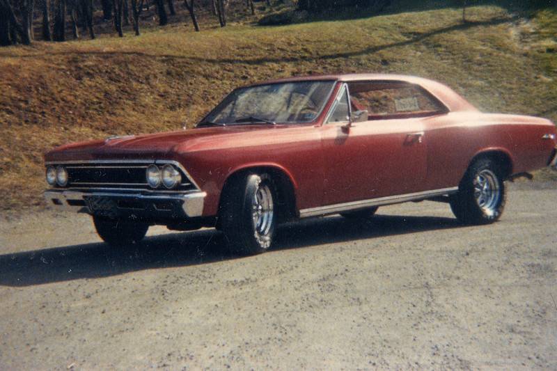 1966-chevelle-01-crop-L.jpg