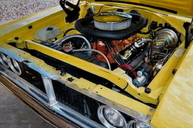 1966 Coronet 500 -1969 HP 440 engine in 2004.jpg