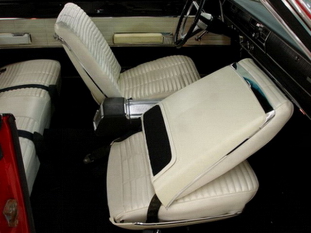 1966 Coronet 500 - white interior #13.jpg