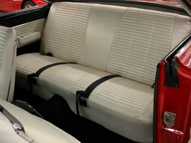 1966 Coronet 500 - white interior #5.jpg