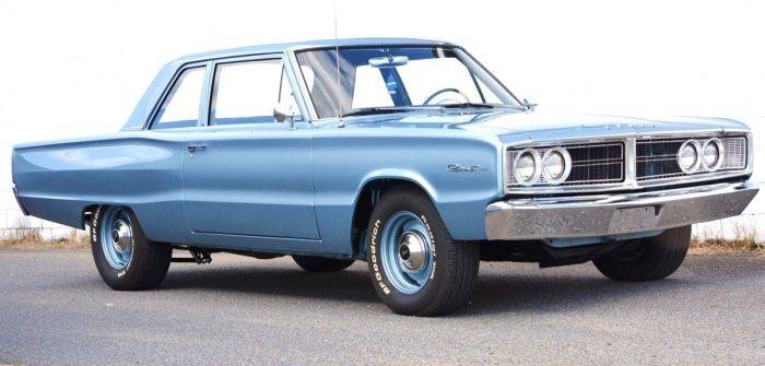 1966DodgeCoronet_01_700.jpg