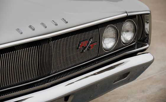 1967-Dodge-Coronet-RT-Hemi-grill.jpg