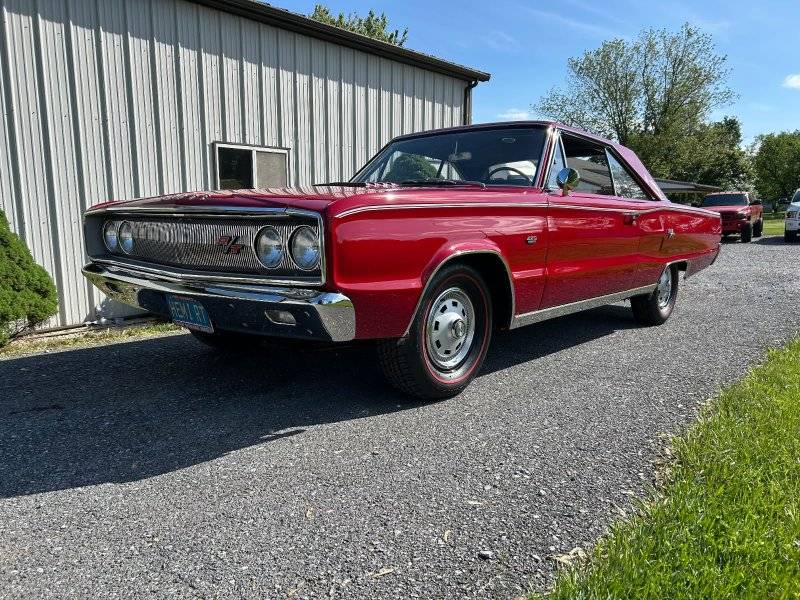 1967 Hemi Coronet.jpeg