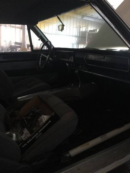 1967 Satellite II passenger interior.jpg