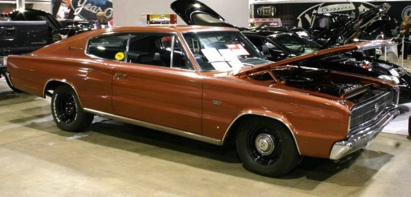 1967_charger_68_capsA.jpg