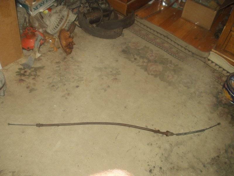 1968-70 B Body car right rear emergency cable.JPG