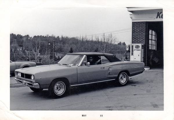 1968-coronet-convertible-01-M.jpg