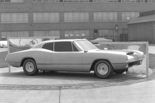 1968-Dodge-Charger-clay-proposal-.jpg