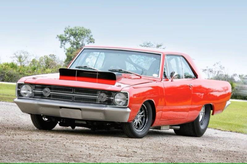 1968-Dodge-Dart-three-quarters-front-view-001.jpeg