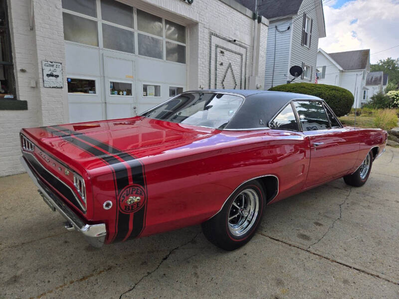 1968-dodge-super-bee-383-v8-4-speed-orig-body-and-int-amazing- (3).jpg