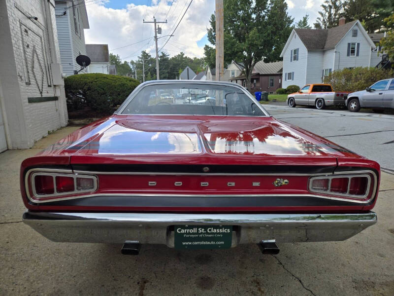 1968-dodge-super-bee-383-v8-4-speed-orig-body-and-int-amazing- (4).jpg