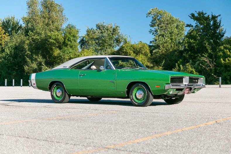 1969-dodge-charger-r-t-hemi.jpg