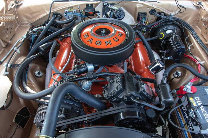 1969-dodge-charger-rt-se-9.jpg