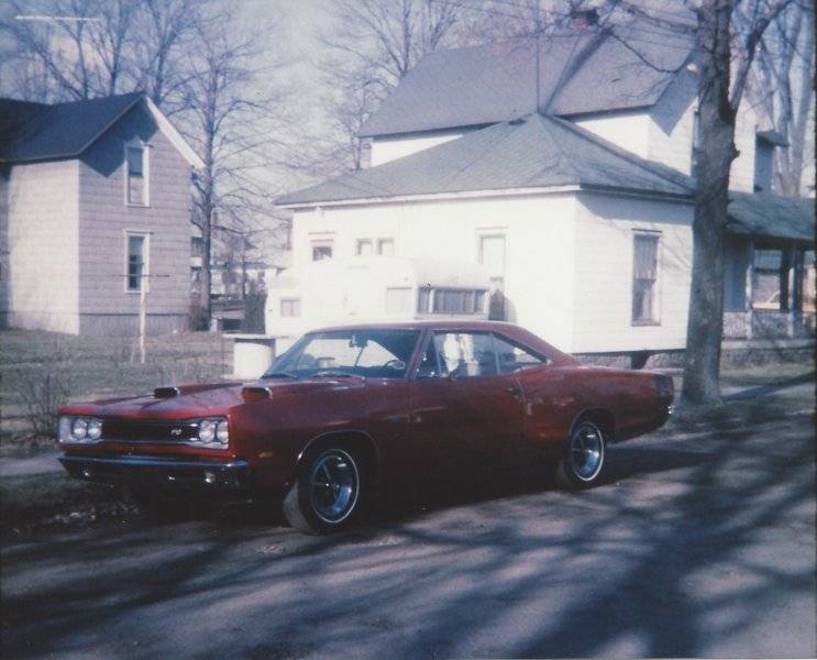 1969 Dodge Coronet Super Bee #1HR.jpg