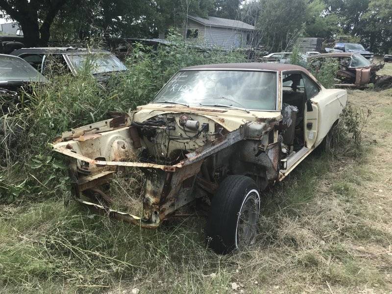 1969 Plymouth Satellite sale for $1,500.jpeg