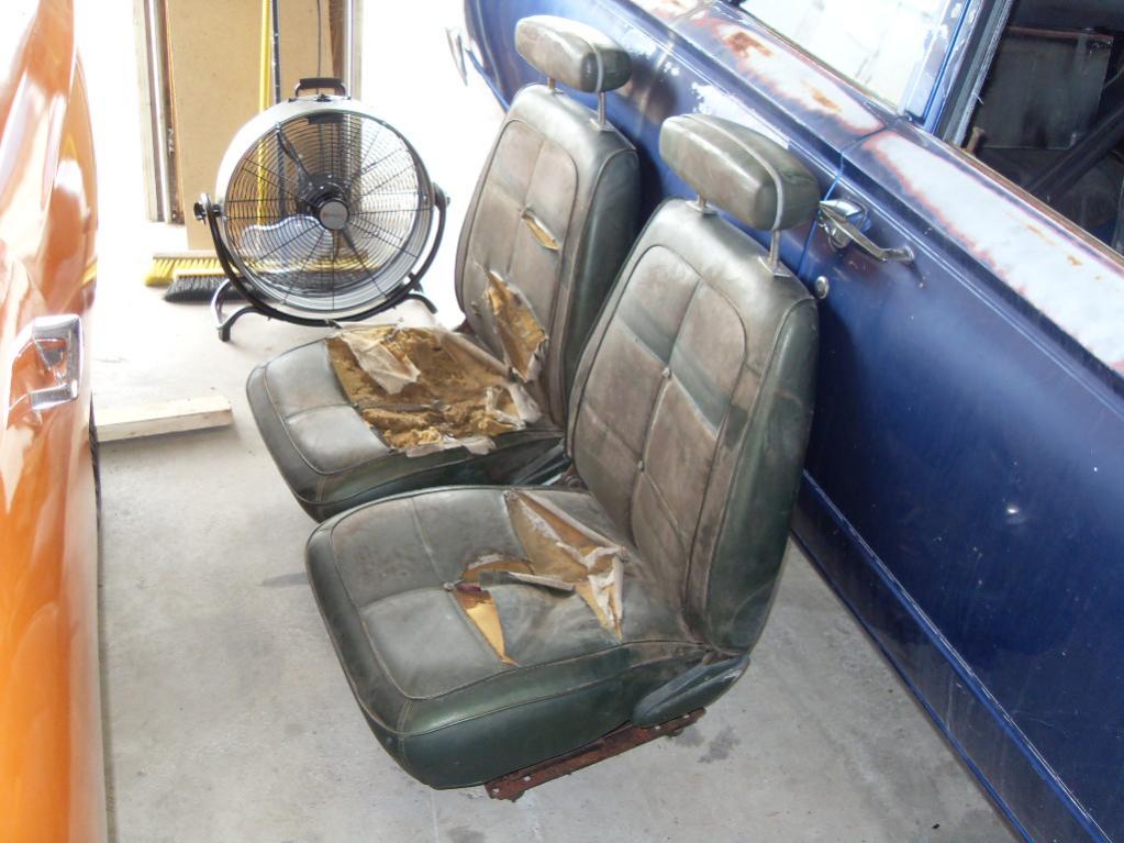 1969 Roadrunner A12 Clone 012.jpg